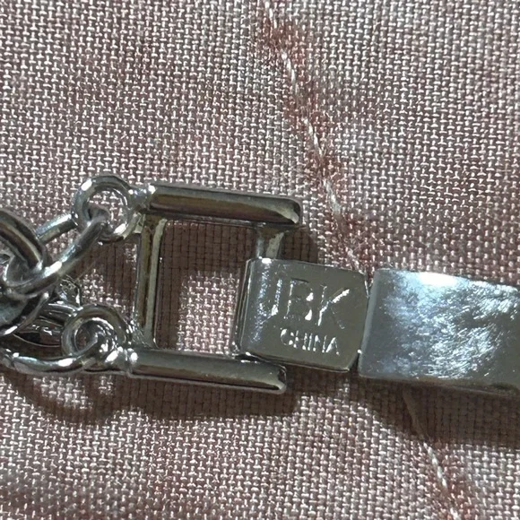 Jackie Kennedy Silver Paperclip Bracelet - Picture 5 of 6